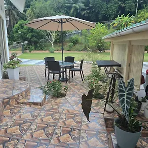 Loversnest Self Catering Guest house Anse aux Pins
