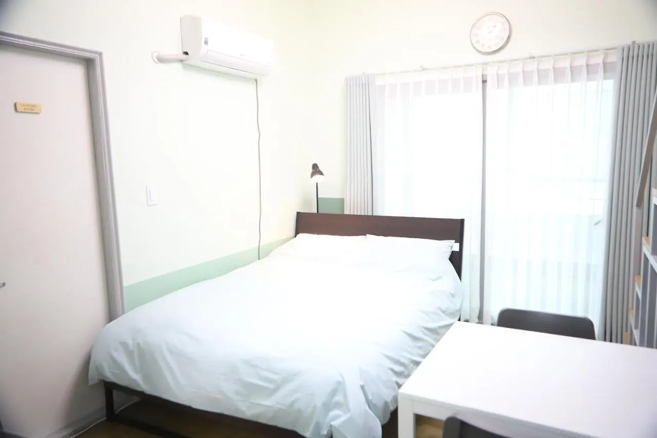 Likeu Guesthouse Seoul 2*,