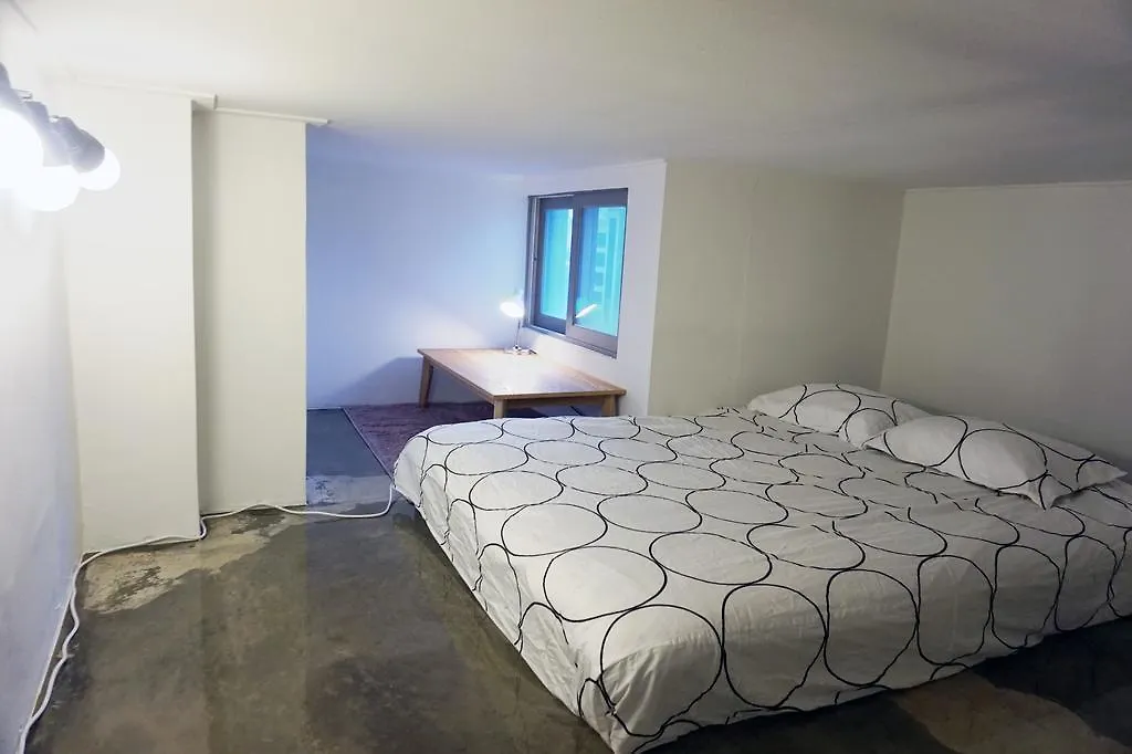 ** Guest house Likeu Guesthouse Seoul South Korea